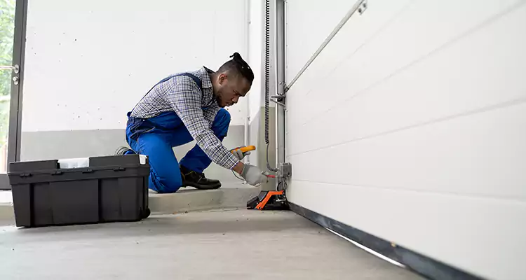Garage Door Sensor Repair in Town 'n' Country, FL