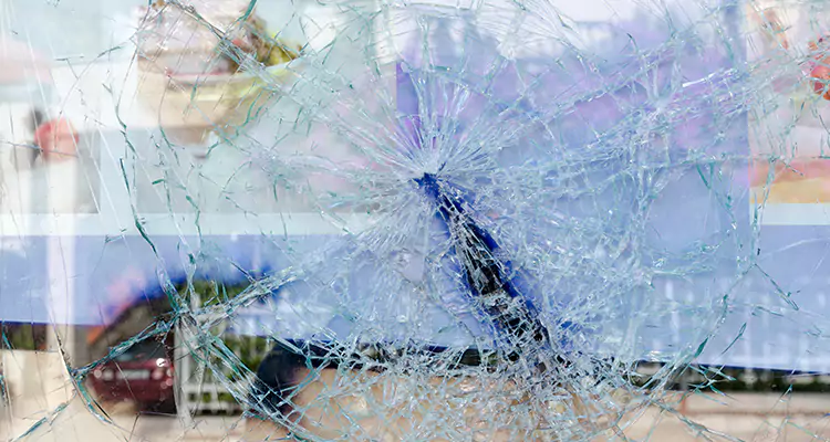 Cracked Glass Balcony Door Repair in Town 'n' Country, FL