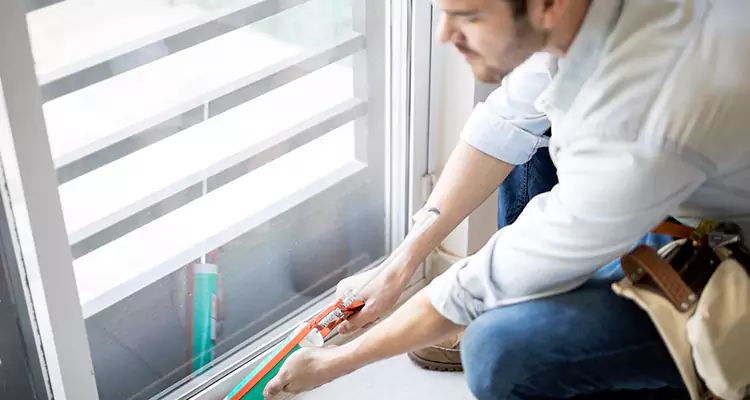 We fix All type of Sliding Door in Town 'n' Country, FL