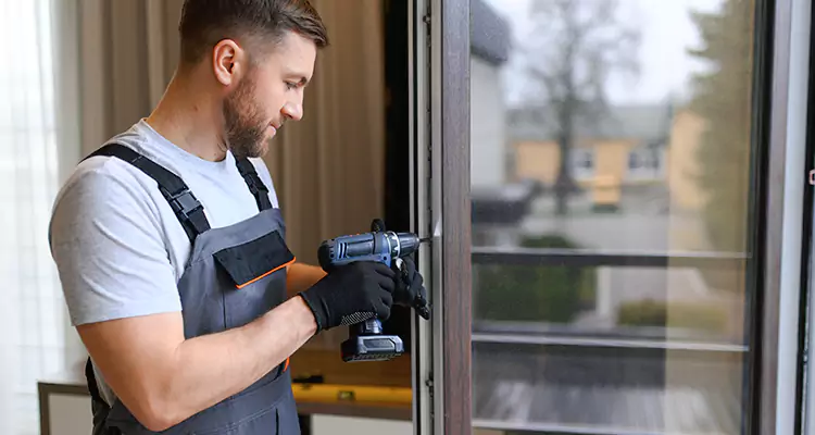 Sliding Screen Door Handle Repair in Town 'n' Country, FL