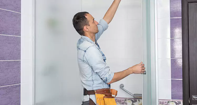 Glass Sliding Door Repair Near You in ⁣ Town 'n' Country, FL