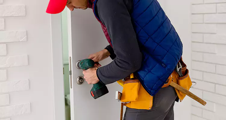 Residential Door Repair in Town 'n' Country, FL