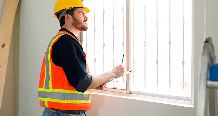 Triple Pane Windows Repair in Town 'n' Country, FL